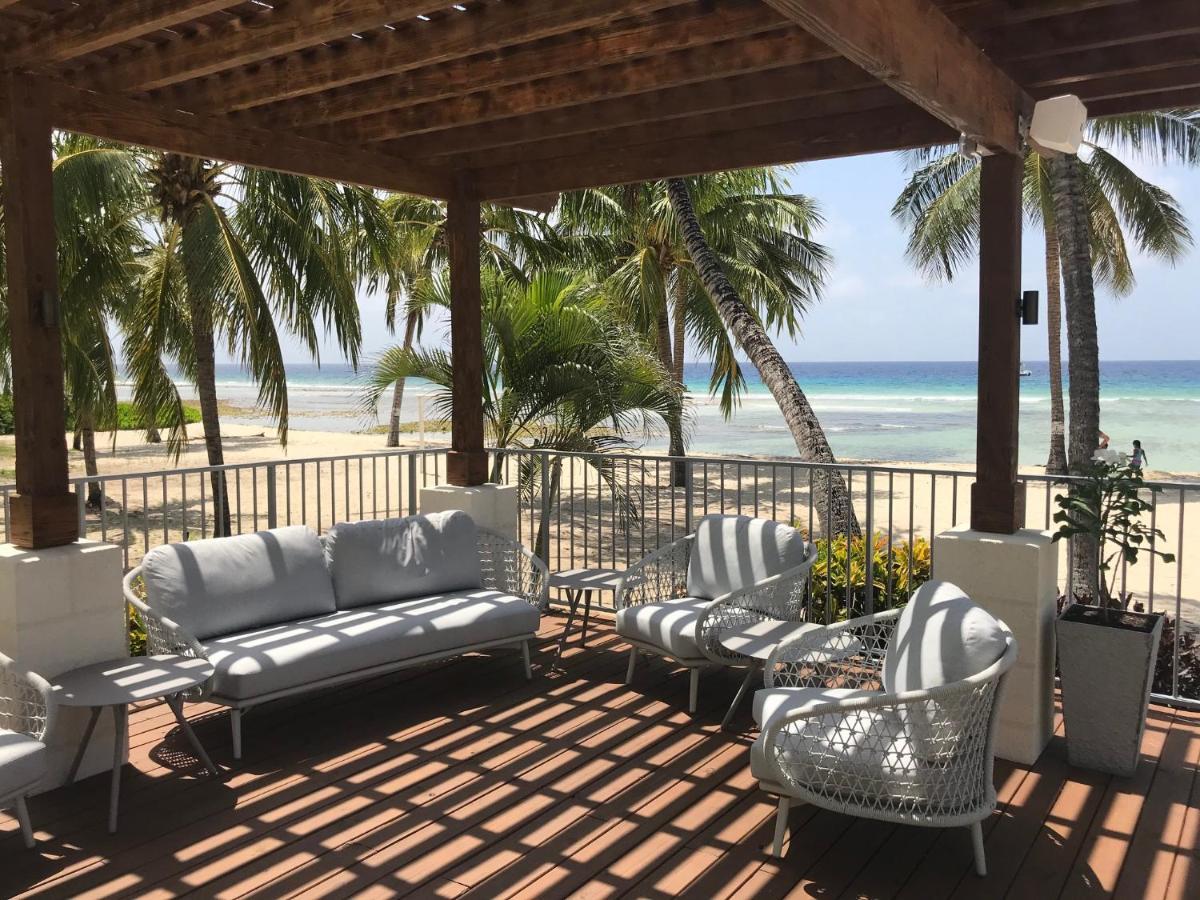 Hotel Courtyard By Marriott Bridgetown, Barbados Exterior foto