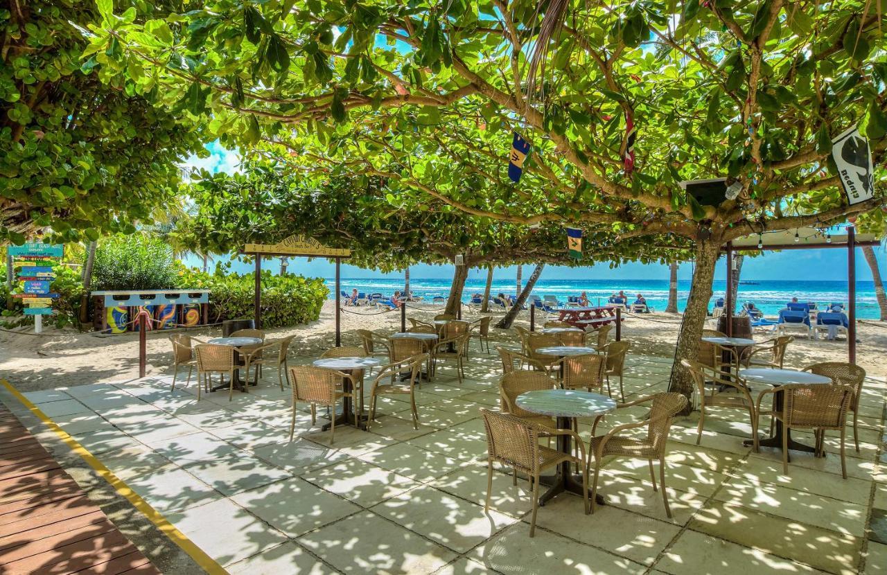 Hotel Courtyard By Marriott Bridgetown, Barbados Exterior foto