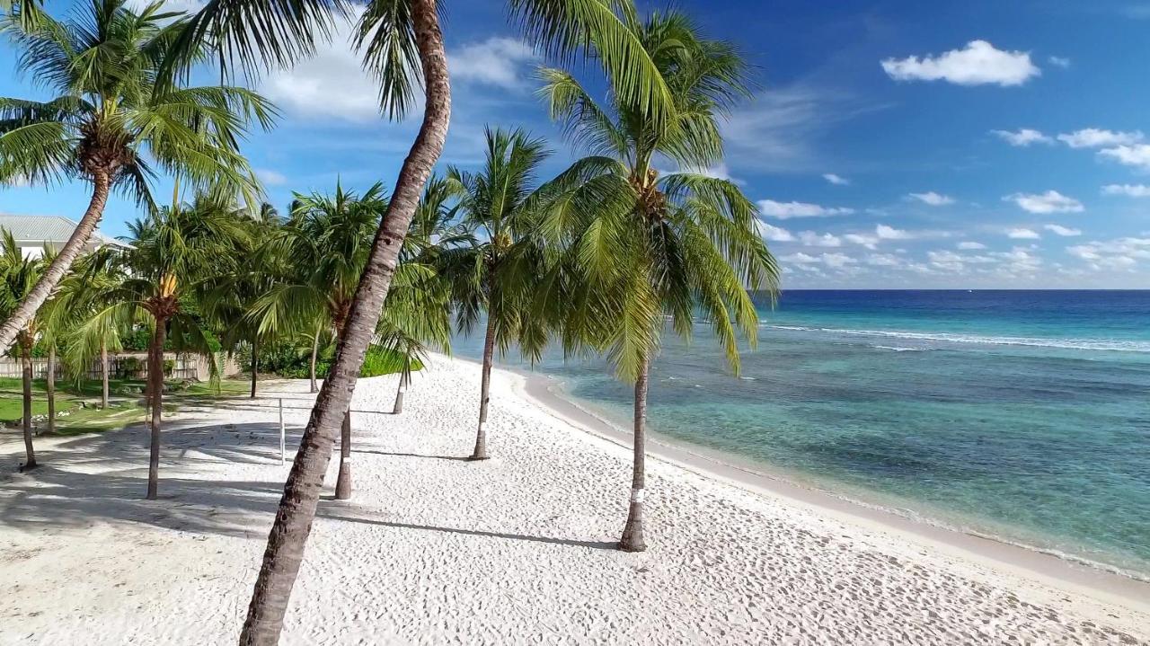 Hotel Courtyard By Marriott Bridgetown, Barbados Exterior foto